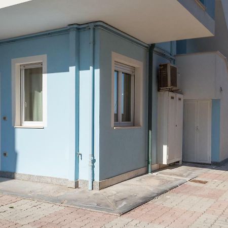 Appartamento Il Canto Della Luna Porto SantʼElpidio Eksteriør billede